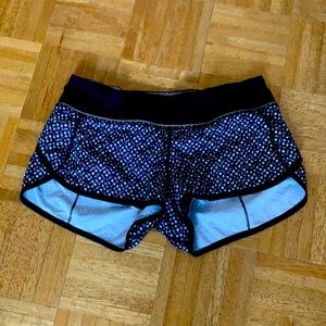 Lululemon size 6 shorts